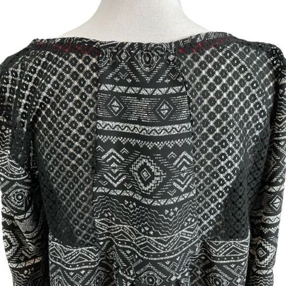 Rewind Women's M Blouse 3/4 Sleeve with Lace Back and Shoulders Boho Style - Picture 5 of 6